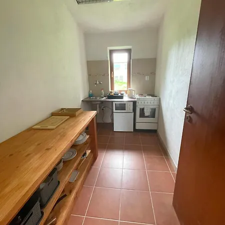 Apartman V Risnici Benesov  Exterior photo